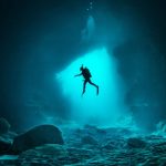 Uli Kunz in einer Cathedral Cave (Foto: Uli Kunz/Greenpeace)