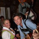 Prof. Dr. Hermann Reichenspurner mit Margarete Hauser (© Helmut Schwalbach)