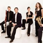 Das Ensemble Opus 45 mit Schauspieler Roman Knižka (Foto: Lena Giovanazzi)
