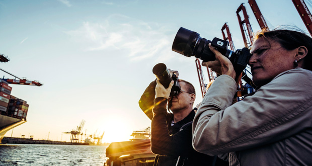 Mit der Kamera den Hafen entdecken (Foto: René Zieger)