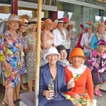Die Damen des Clubs boten ein buntes Bild