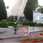 Die Löscharbeiten halten noch an