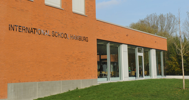 Messe in der International School Hamburg