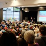 Rund 200 Anwohner waren zum Infoabend zur geplanten Erstaufnahme an der Paul-Ehrlich-Straße gekommen