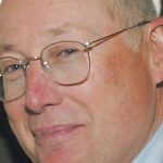 Stefan Aust ist ein deutscher Journalist. Er war von 1994 bis 2008 Chefredakteur des deutschen Nachrichtenmagazins Der Spiegel und ist seit 2014 Herausgeber der Tageszeitung Die Welt.