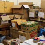 Chaos in der Kleiderkammer Osdorf