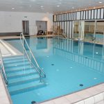 Das neue Schwimmbecken im Anbau