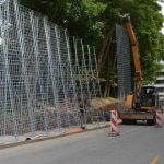 Die neue Lärmschutzwand auf solidem Fundament