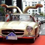 Das größte Treffen der Mercedes-Benz 300 SL Fahrer führt auch nach Blankenese. Foto: Michael Malfer