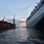 Ein Blick, der sich nur vom Boot aus genießen lässt. Foto: Helmut Schwalbach