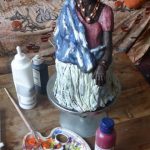 Auch dabei Plastiken von Izais Oliveira do Couto: „Frau aus Bahia (Brasilien)“. Foto: Rainer Neumann