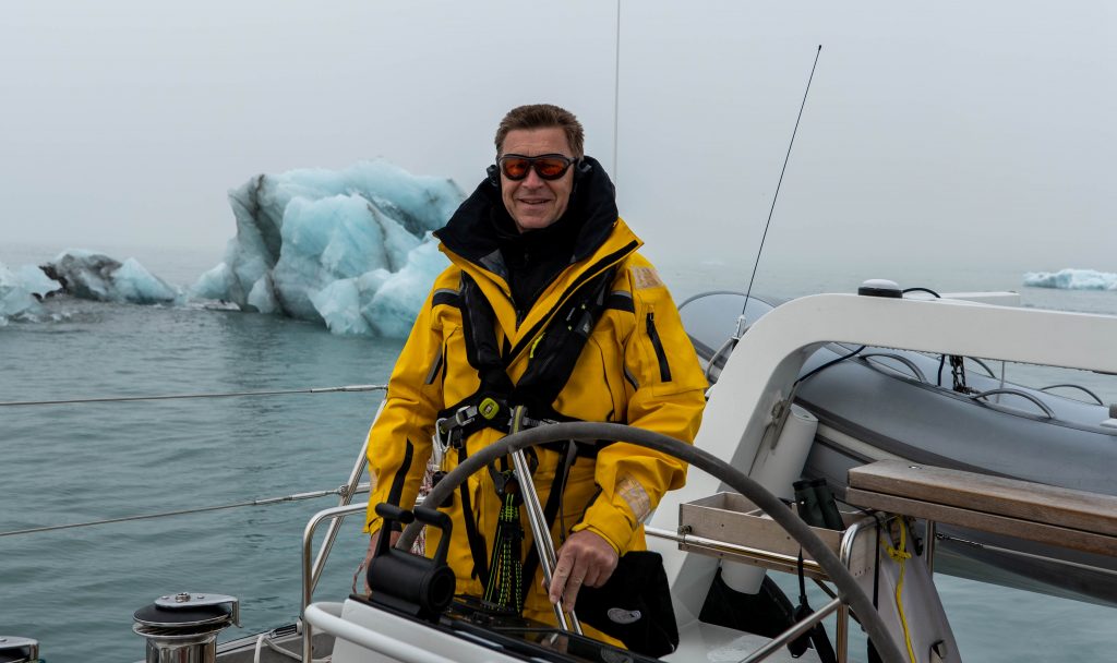 Im Drift-Eis, noch 500 Seemeilen bis zum Nordpol