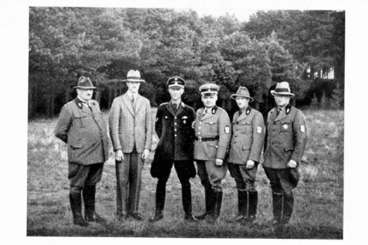 Alfred Kortes, 3.v.r., aus dem Templiner Kreiskalender 1936 // Quelle: SLB BrandenburgDOK