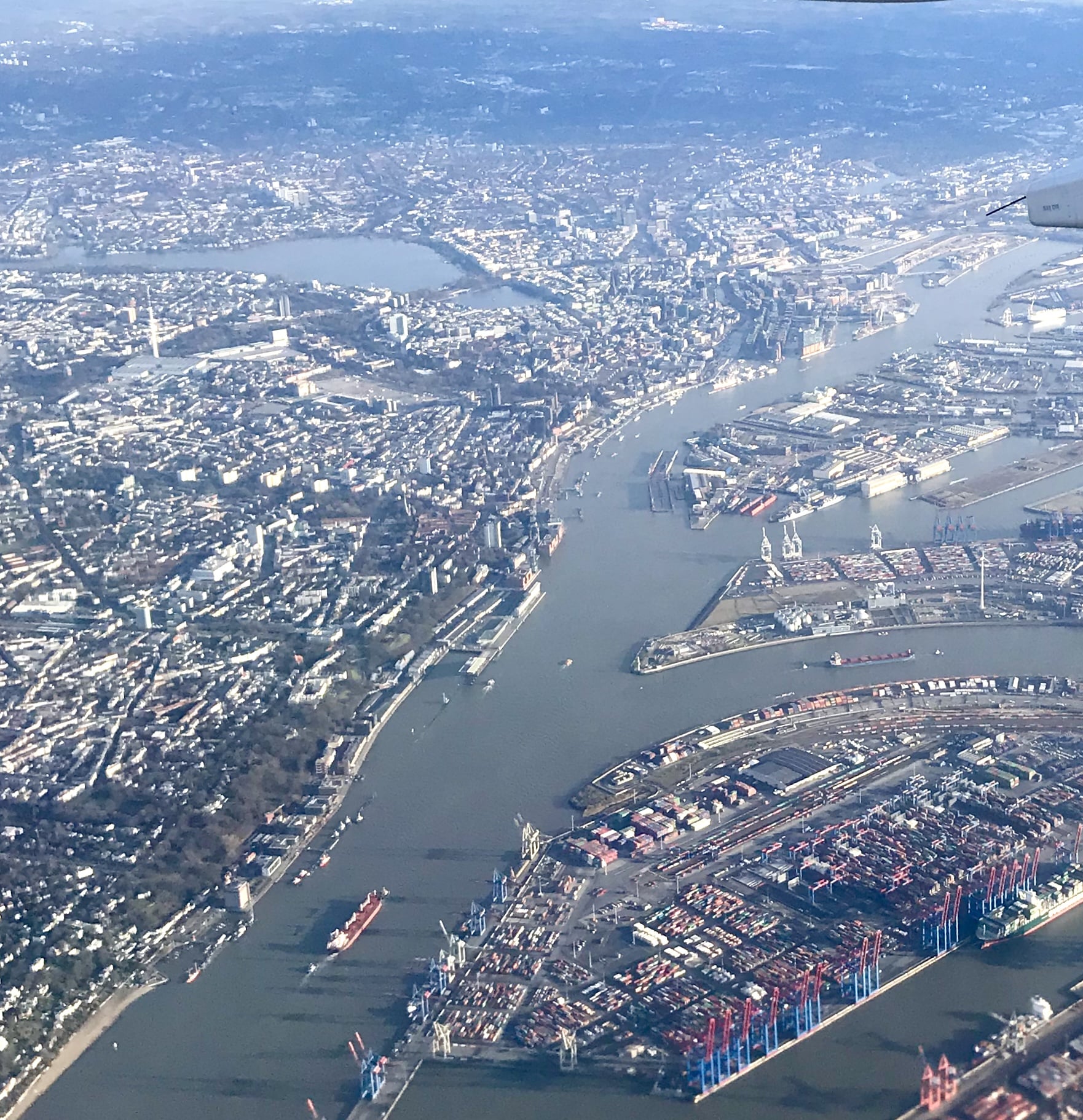 Hamburg dürfe den Hafen nicht weiter als Dreh- und Angelpunkt für sich sehen, meint Dieter Läpple. // Foto: Dieter Läpple