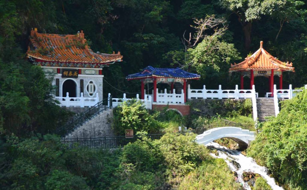 Für den Leien ist Taiwans Kultur oft nicht von der chinesischen zu unterscheiden. So scheinen die traditionellen Gärten Taiwans bekannt, doch unterscheiden sie sich in vielen Details und bilden eine kulturelle Eigenart. // Foto: Jochen Szech