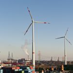 Windräder stehen bereits vereinzelt in Hafengebieten. // Foto: Energiewerke Hamburg