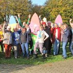 Gute Stimmung garantiert: Bei den rund dreißig aktiven Sängerinnen und Sängern der Groß Nordender Liedertafel stehen Lebensfreude und Zusammenhalt hoch im Kurs. // Foto: Kursana // Keywords: Freikarten Konzert Wedel Groß Nordender Liedertafel