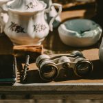 - Symbolbild Winterflohmarkt // Foto: Alina Kovalchuk/ Unsplash