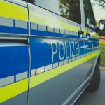Die Polizei ist mit einem Großaufgebot vor Ort. // Foto: Markus Spiske auf Pexels Bedrohungslage