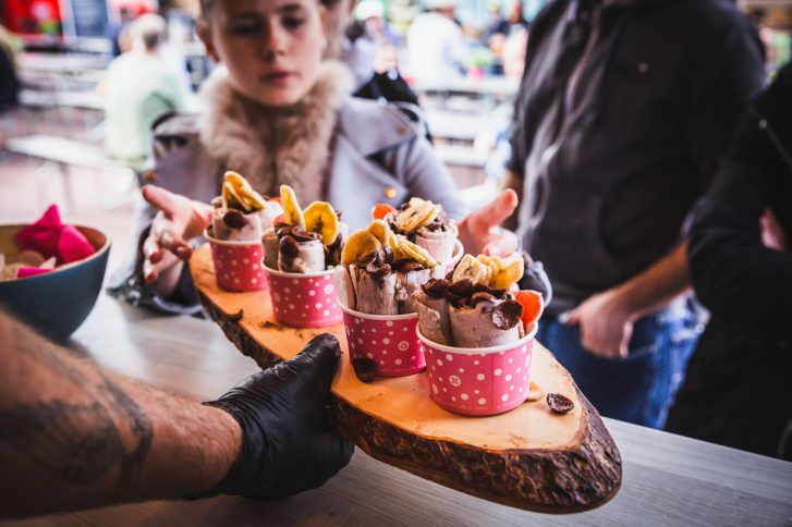 Es kann nicht abgefahren genug sein: Hier lernen Sie bestimmt etwas Neues kennen, das ihnen schmeckt. // Foto: Tobias Goebbels - Food