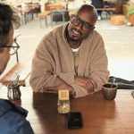 Yared Dibaba im Café