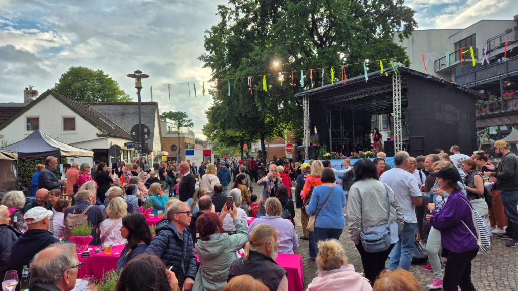 Rissener Sommerfest, Menschenmasse