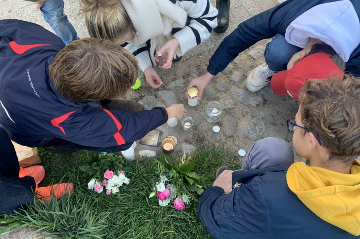 Am 7. November werden die Stolpersteine wieder gepflegt und die Geschichten dahinter lebendig gehalten.