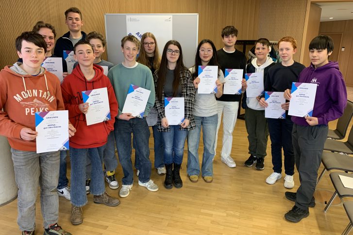 Schüler aus dem Hamburger Westen nehmen erfolgreich an Schülerwettbewerb der Ingenieurkammer Hamburg teil.